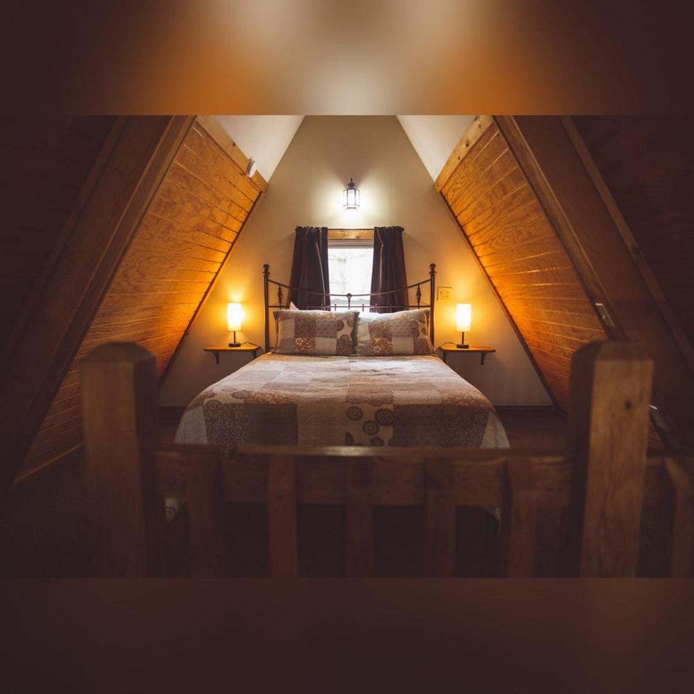 A-Frame #04 - By The Chalets 로건 외부 사진